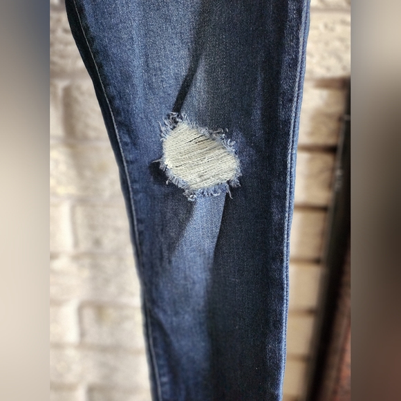 KanCan jeans - Picture 3 of 8